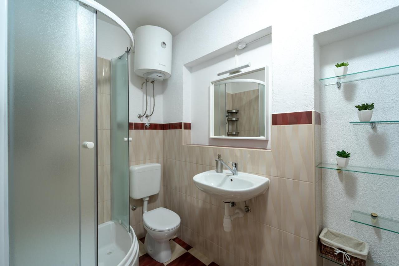 Erika Apartment Đảo Krk Ngoại thất bức ảnh