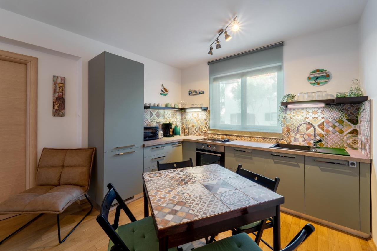 Erika Apartment Đảo Krk Ngoại thất bức ảnh