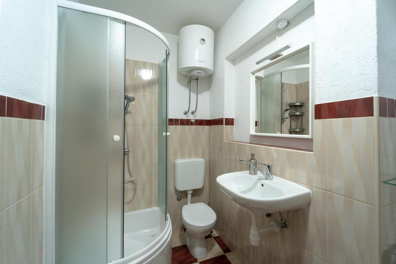 Erika Apartment Đảo Krk Ngoại thất bức ảnh